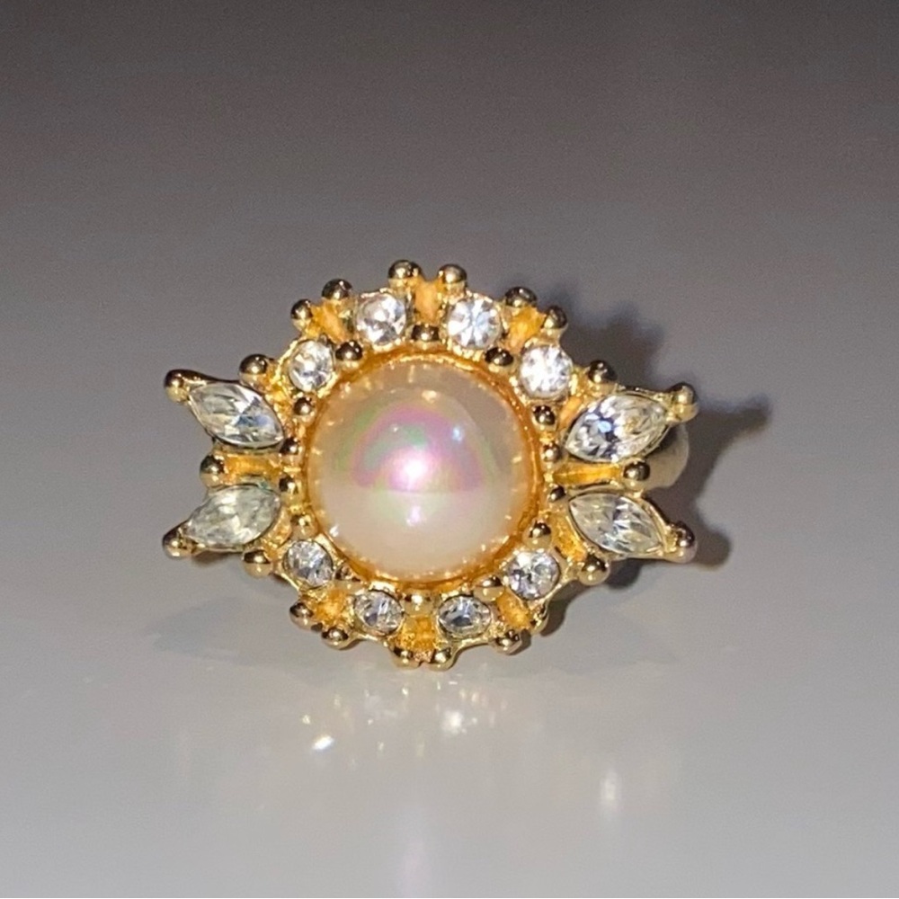 Dior Gold Color Ring with Pearl Accent - Picture 3 of 7